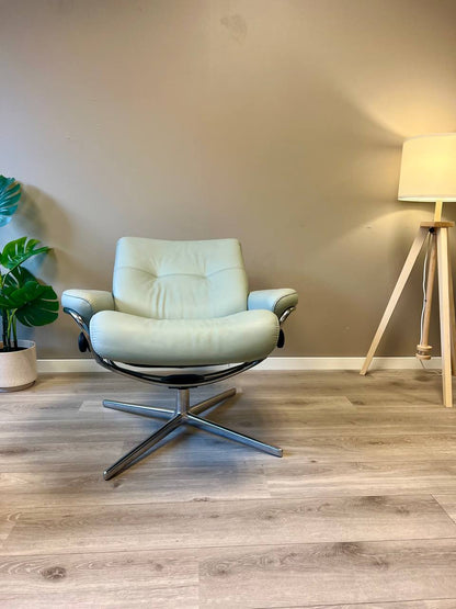 Ekornes Stressless Berlin Lav lenestol i lys grønn