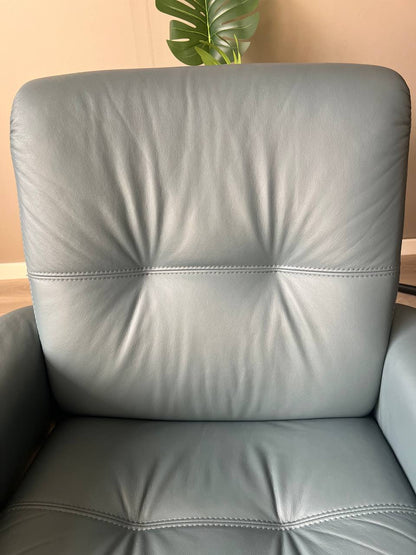 Ekornes Stressless Berlin Lav lenestol i petrol