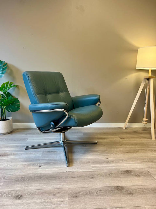 Ekornes Stressless Berlin Lav lenestol i petrol