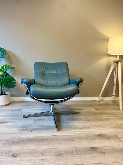 Ekornes Stressless Berlin Lav lenestol i petrol
