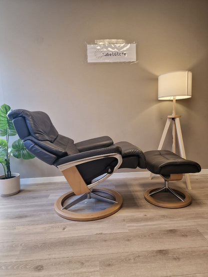 Brukt Stressless Capri (M) lenestol m/krakk i grå - sidevisning