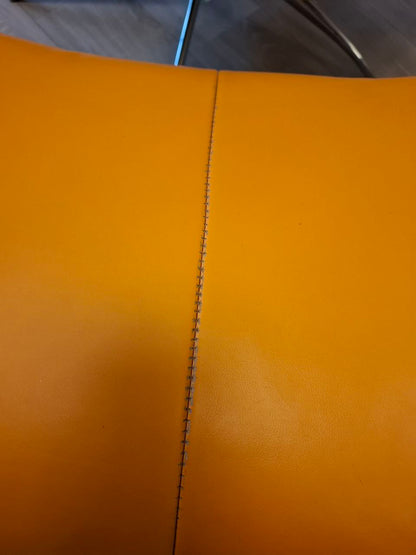 PENT BRUKT | Ekornes Stressless City lenestol med krakk i oransje