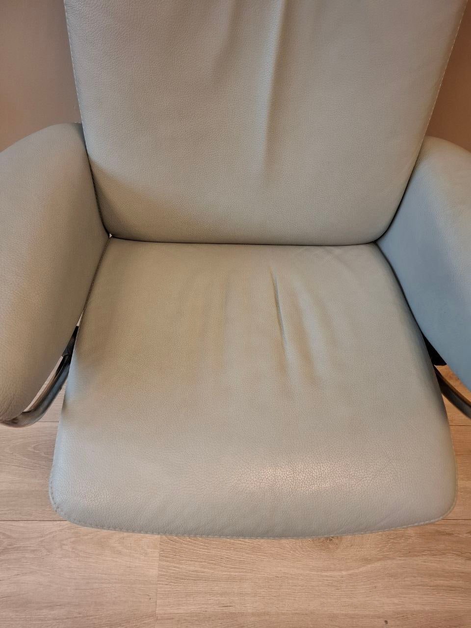PENT BRUKT | Ekornes Stressless Jazz lenestol m/krakk i blå