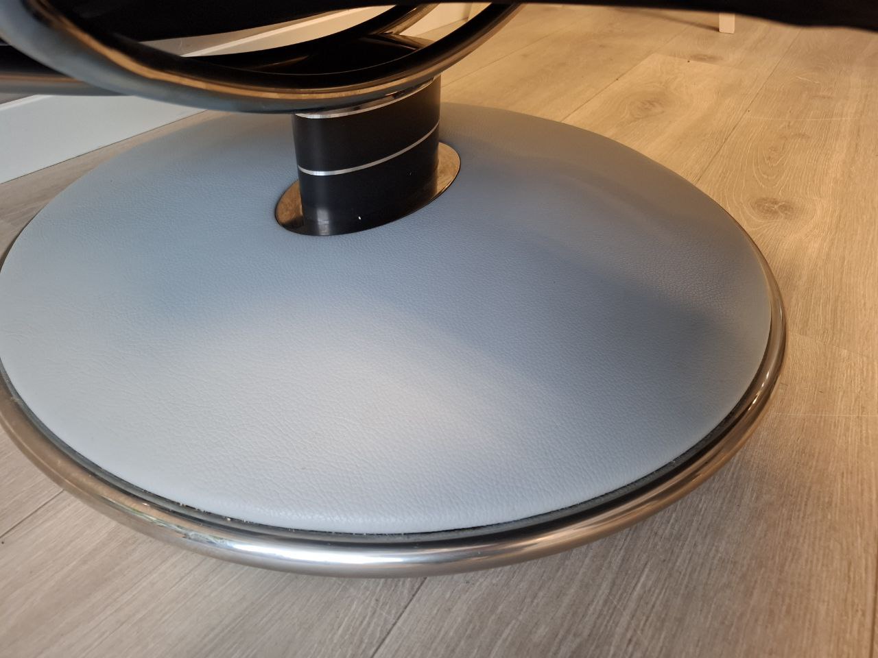 PENT BRUKT | Ekornes Stressless Jazz lenestol m/krakk i blå