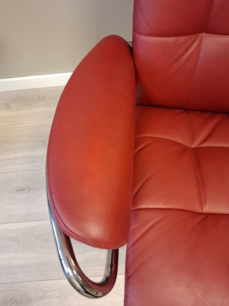 Stressless London lenestol m/krakk i rød