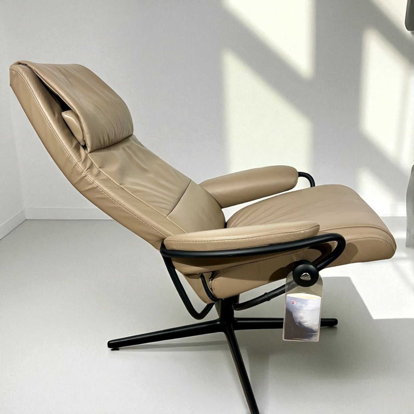 Stressless Paris Lenestol m/krakk – Spar 17 000 kr | MøbelGlede