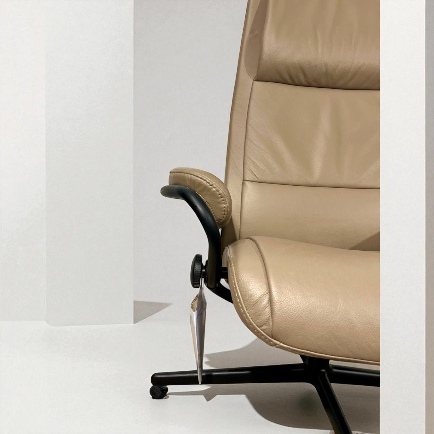 Stressless Paris Lenestol m/krakk – Spar 17 000 kr | MøbelGlede