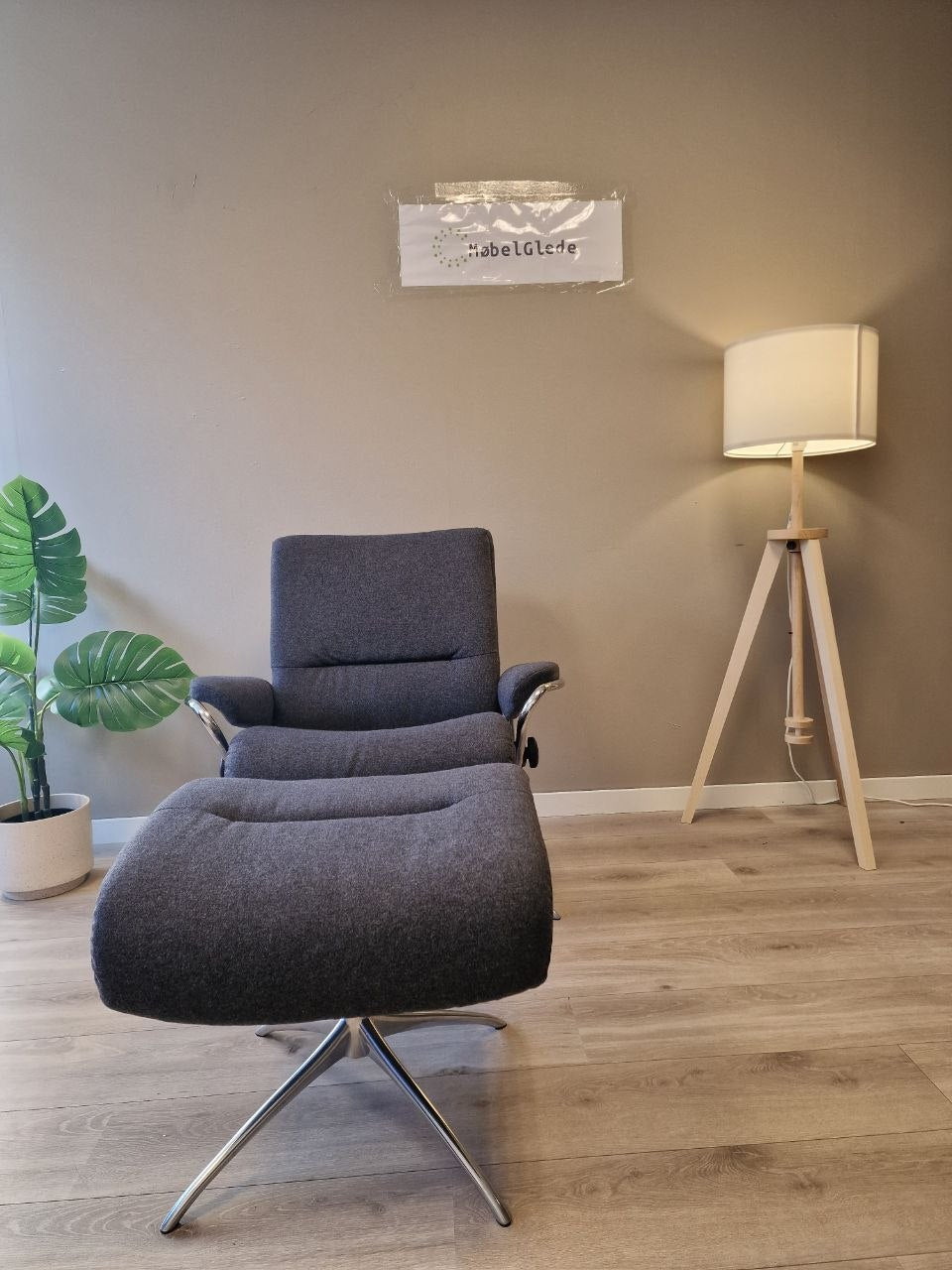 Stressless Tokyo lav lenestol m/krakk i grå