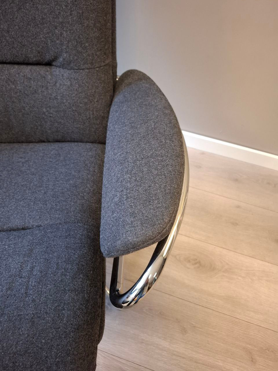 Stressless Tokyo lav lenestol m/krakk i grå