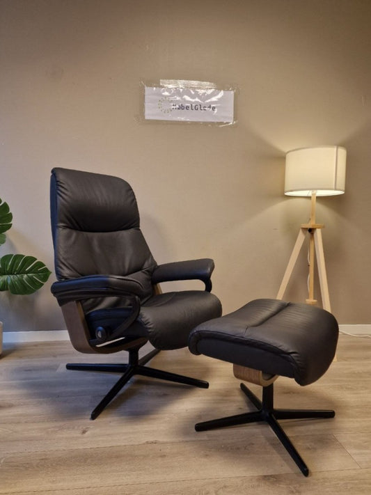 PENT BRUKT | Ekornes Stressless View lenestol med krakk i svart