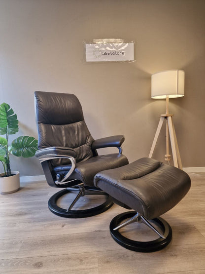 Brukt Stressless View (M) lenestol m/krakk i grå - frontvisning