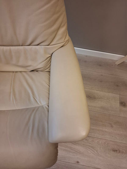 PENT BRUKT | Ekornes Stressless View Power lenestol (M) i beige
