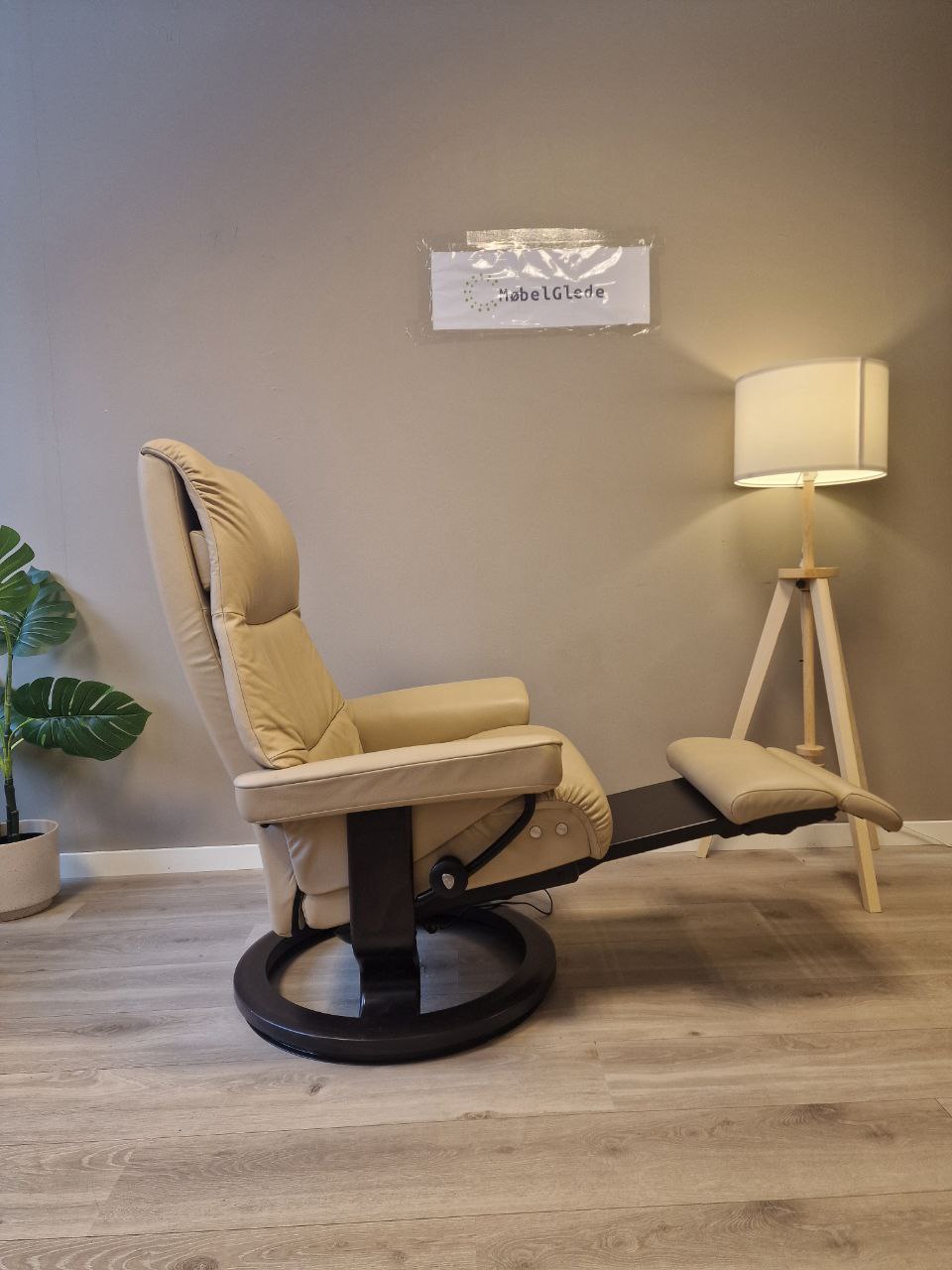 PENT BRUKT | Ekornes Stressless View Power lenestol (M) i beige