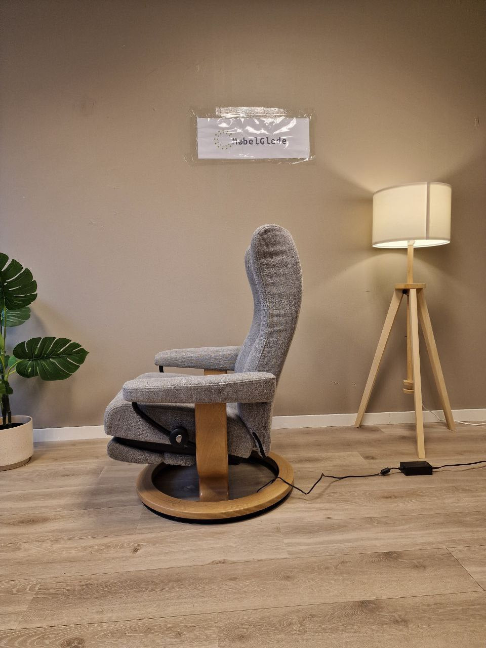 Stressless Wing Power lenestol (M) i grå