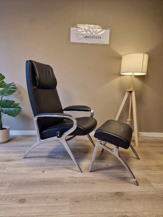 Brukt Stressless You James lenestol m/krakk i svart - frontvisning