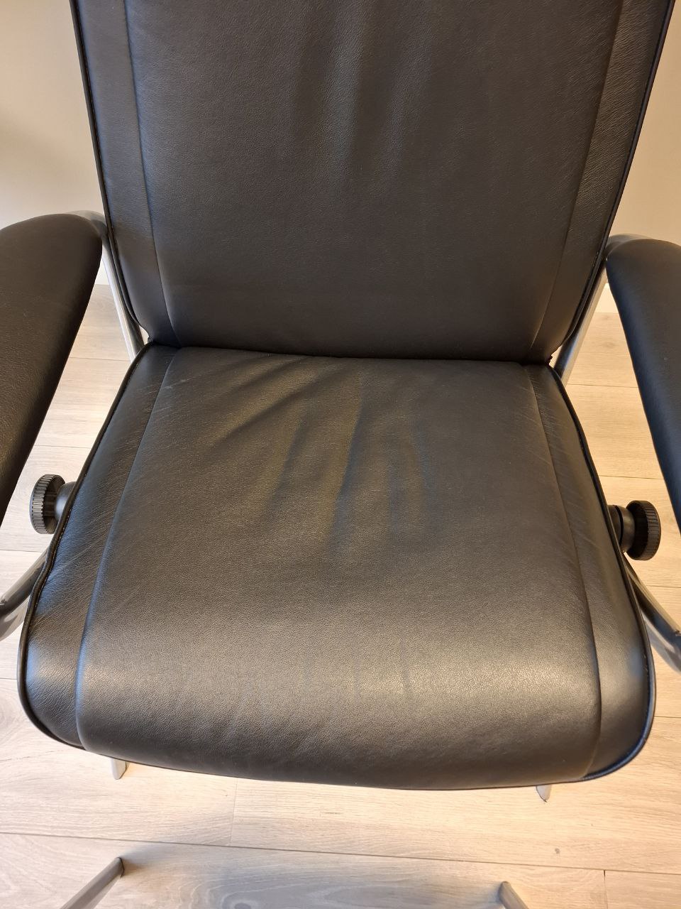 Stressless You James lenestol m/krakk i svart