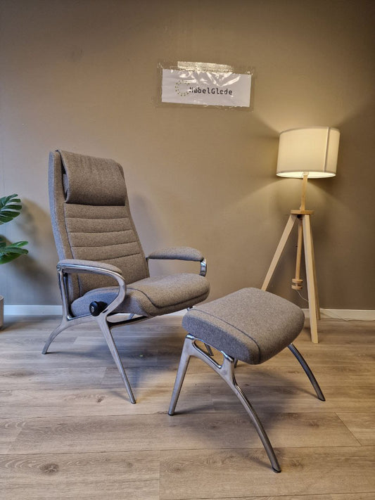 Brukt Stressless You lenestol m/krakk i grå - frontvisning