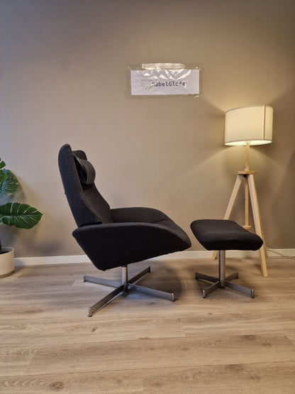 PENT BRUKT | Kebe Lotus lenestol med krakk i grå