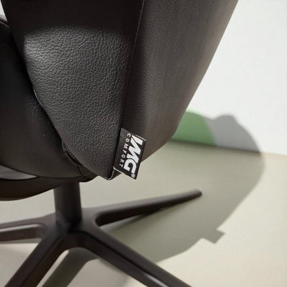 Eksklusiv IMG Nordic 11 Lenestol med Krakk  | MøbelGlede