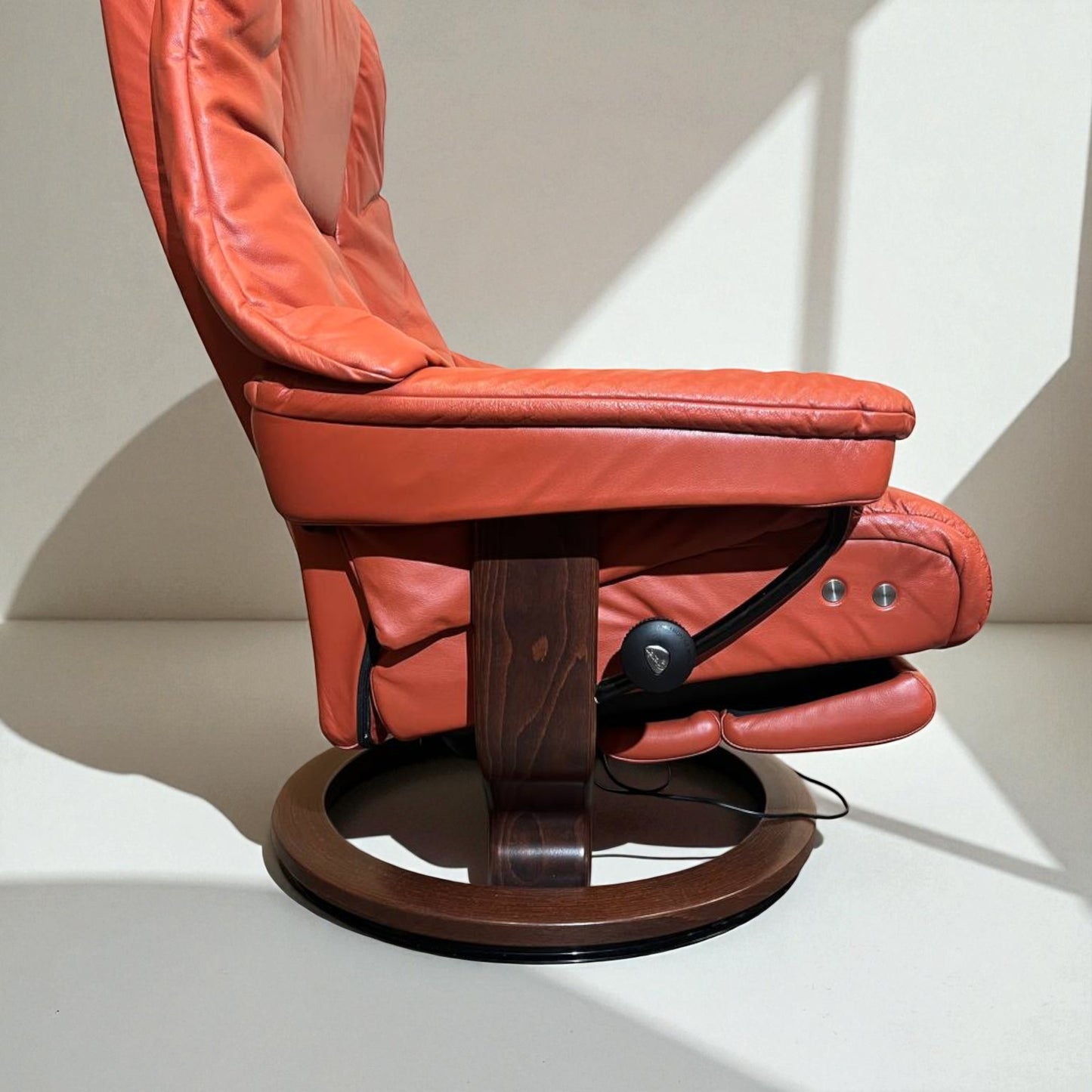 Stressless® Live (M) Power elektrisk lenestol innbygd fothviler Ekornes