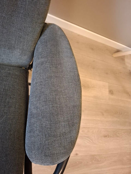Ekornes Stressless Metro Lav lenestol i grått tekstil