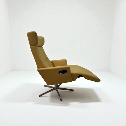 Eksklusiv Conform Relieve Recliner med innbygd fothviler