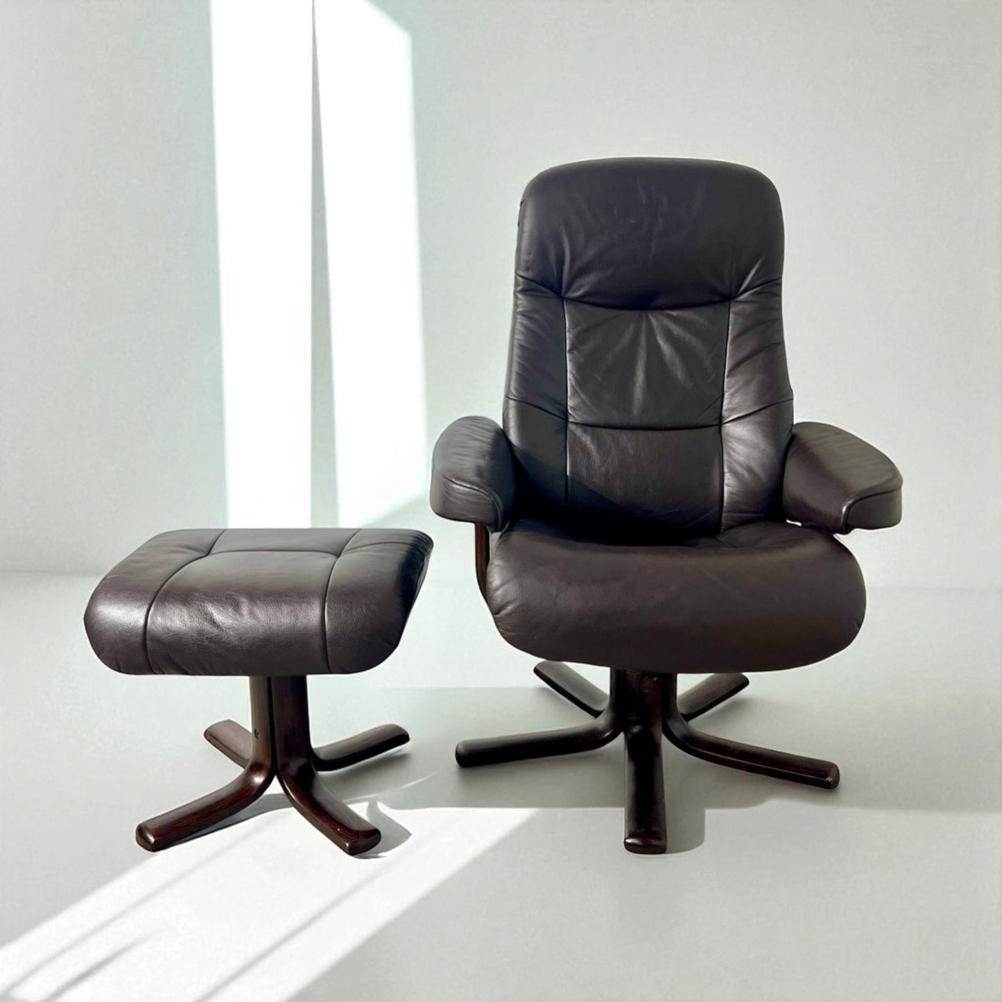 Hjellegjerde Scansit lenestol m/krakk