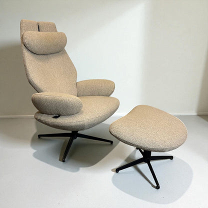 Brunstad SPLIT hvilestol Offwhite Teddy med krakk – Sjelden mulighet | MøbelGlede