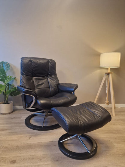 Stressless Mayfair (L) lenestol m/krakk i svart skinn