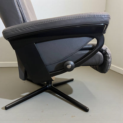 Stressless Magic (M) lenestol med krakk – Nesten som ny | MøbelGlede