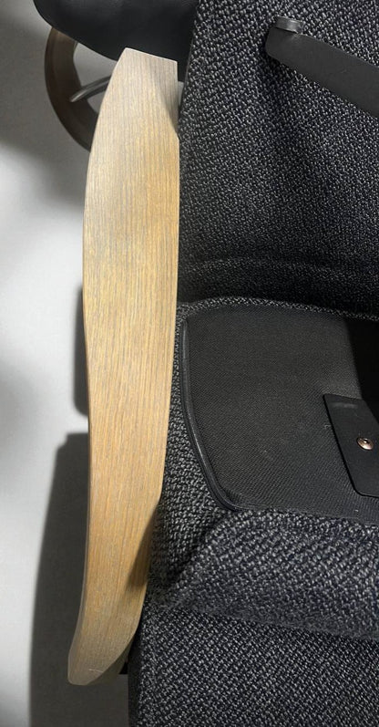 Brunstad® Delta Motion Wood lenestol med fotskammel