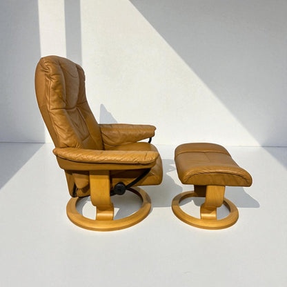 Stressless Mayfair Lenestol med Krakk – Komfort & Design | MøbelGlede