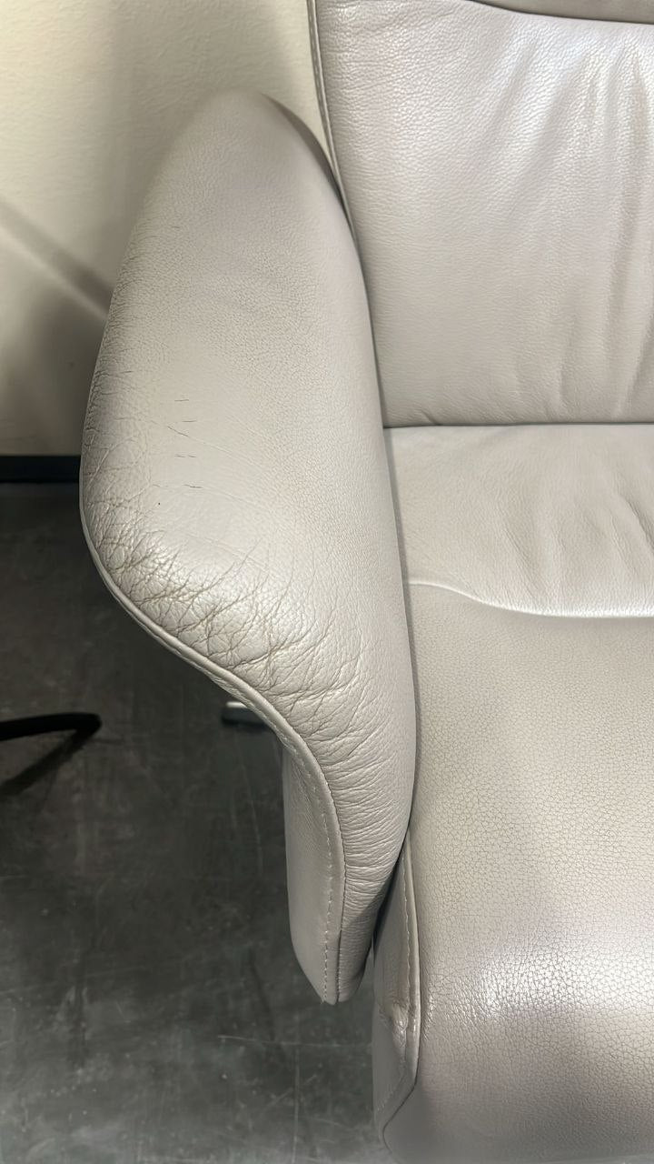 Conform Master Recliner / lenestol i mørk grå