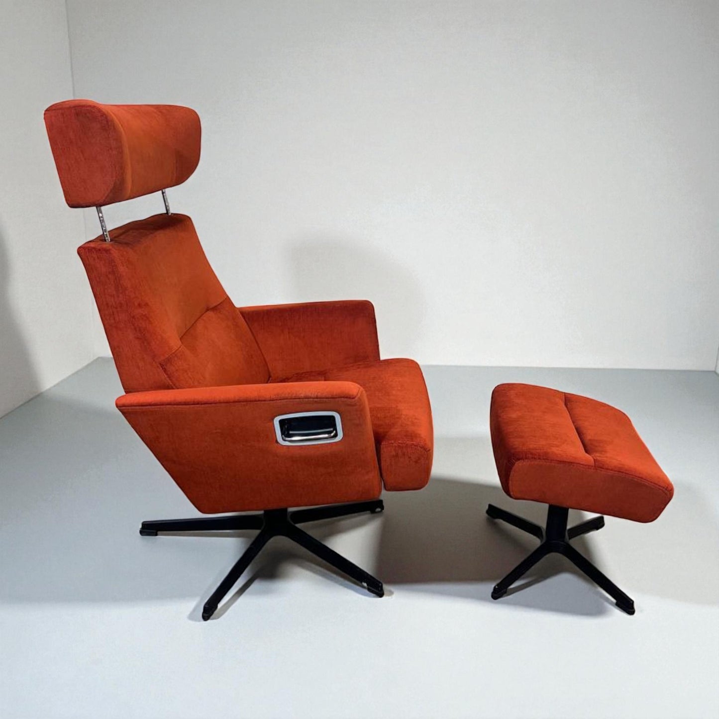 Conform RelieveLenestol med Krakk i Western rust farge– Komfort & Luksus