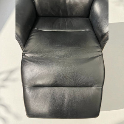 Conform Master  Recliner med innbygd fothviler – MøbelGlede