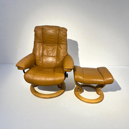 Stressless Mayfair Lenestol med Krakk – Komfort & Design | MøbelGlede