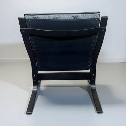 Vintage Siesta Lenestol – Grå tekstil svart treverk | MøbelGlede