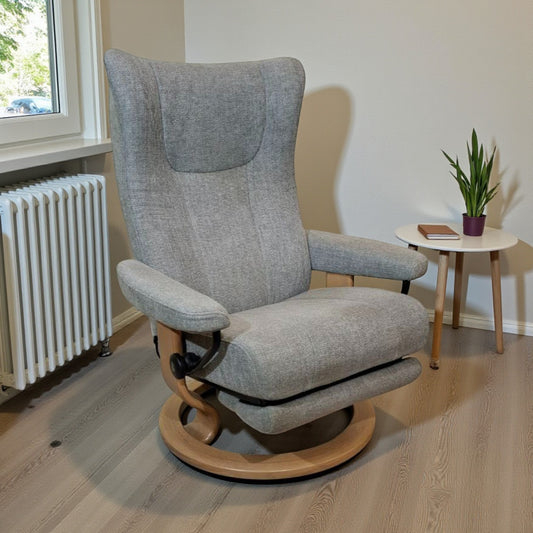 PENT BRUKT | Ekornes Stressless Wing Power lenestol (M) i grå