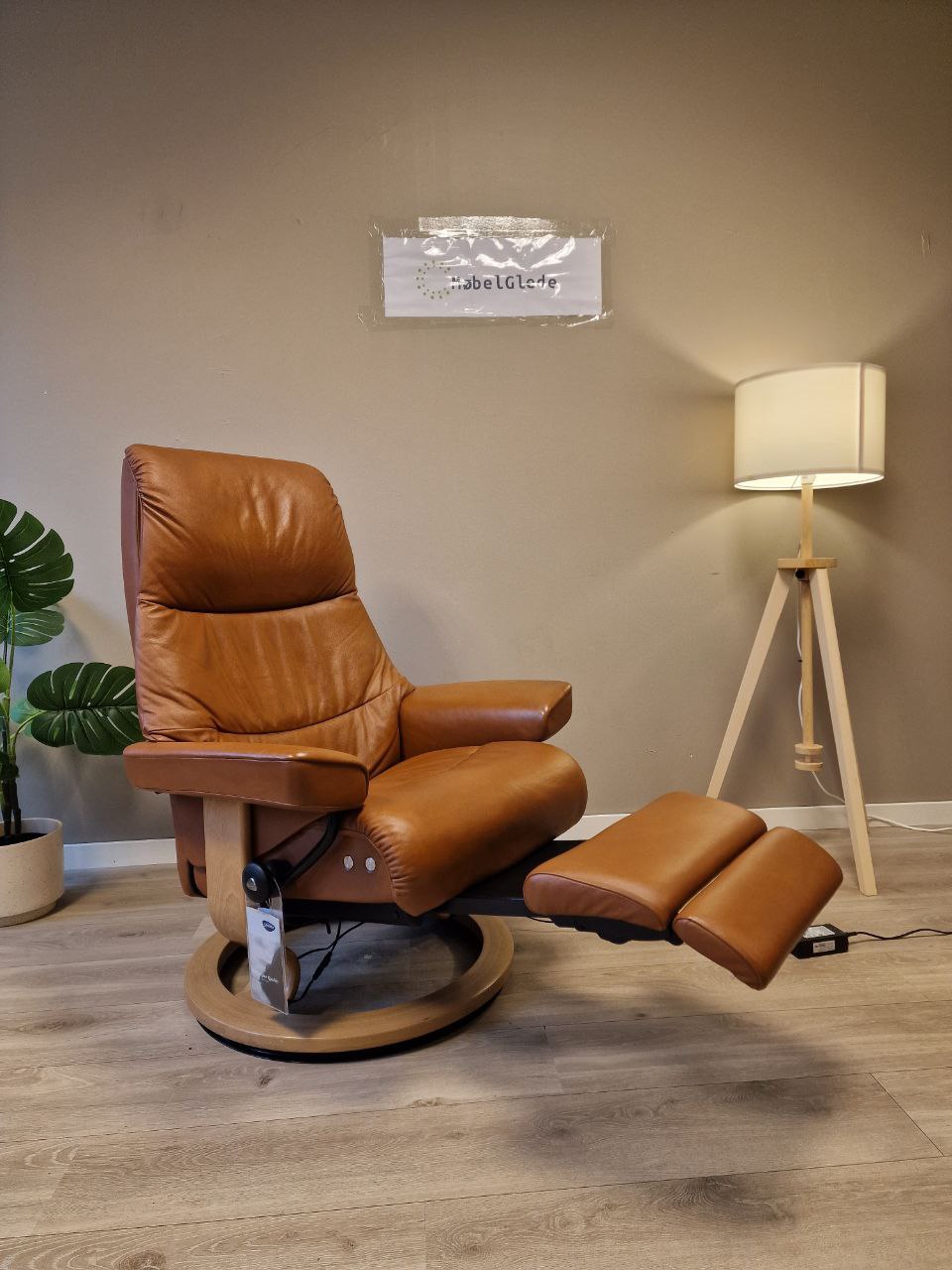 Brukt Stressless View Power lenestol (M) i cognac - detaljbilde understell