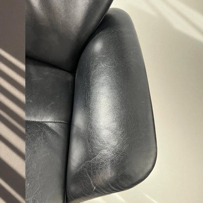 Conform Master  Recliner med innbygd fothviler – MøbelGlede