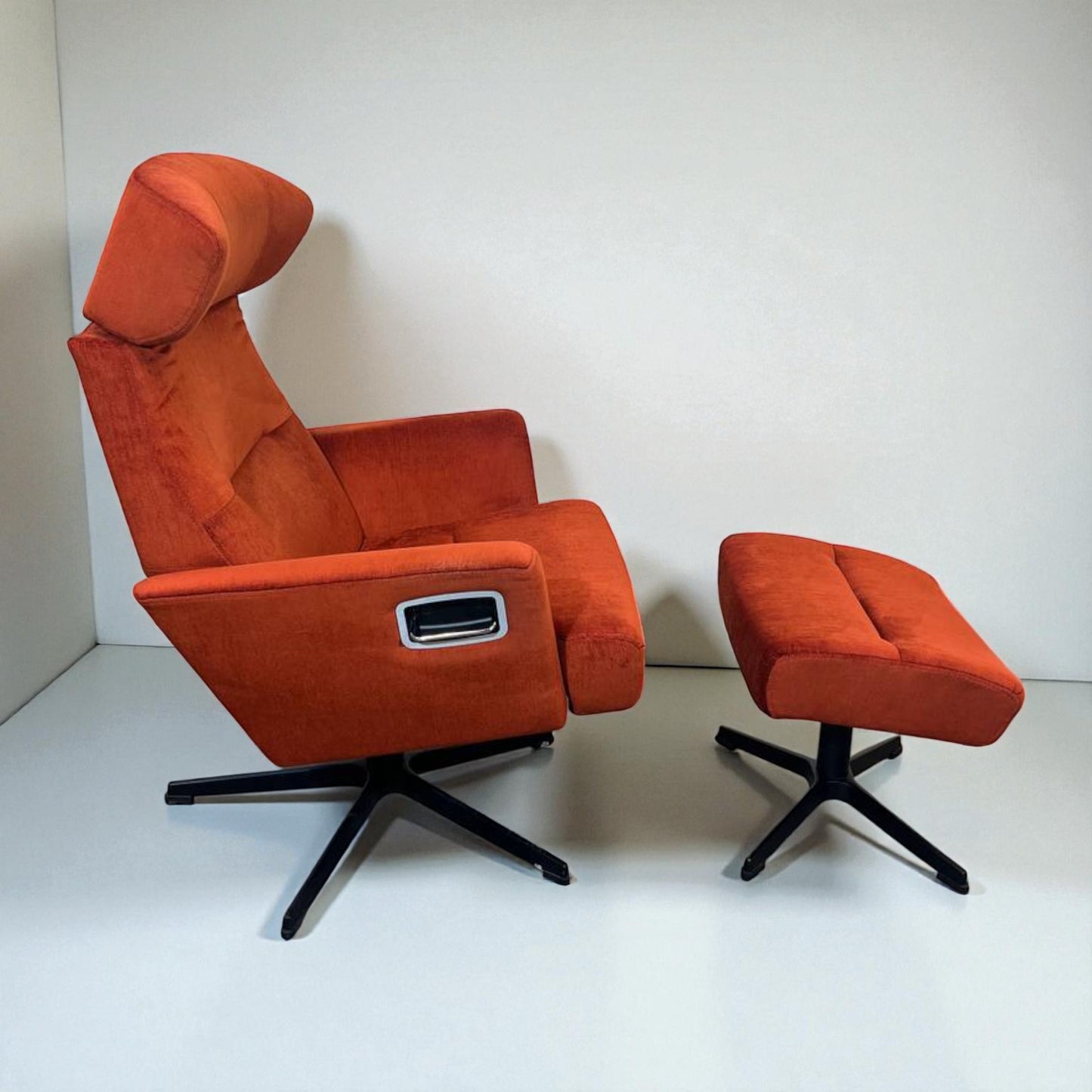 Conform RelieveLenestol med Krakk i Western rust farge– Komfort & Luksus