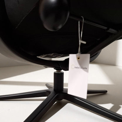 Eksklusiv IMG Nordic 11 Lenestol med Krakk  | MøbelGlede