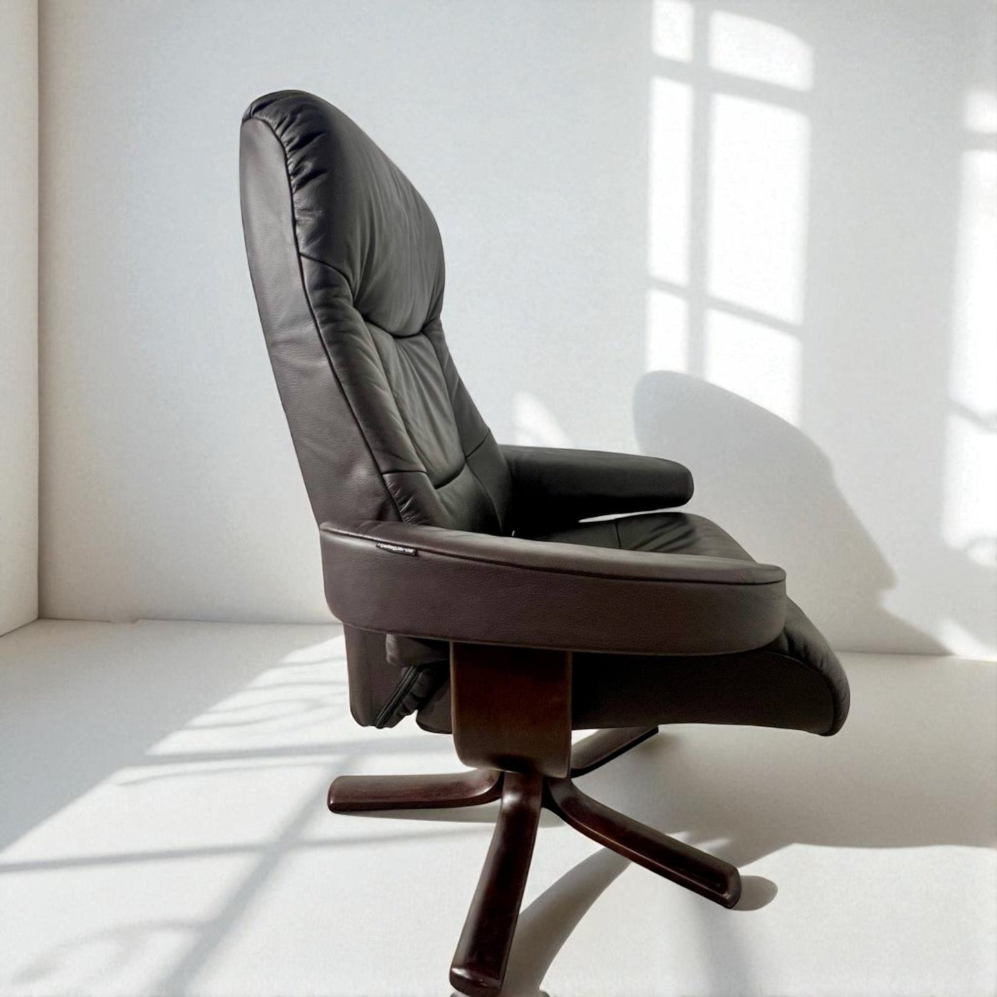 Hjellegjerde Scansit lenestol m/krakk