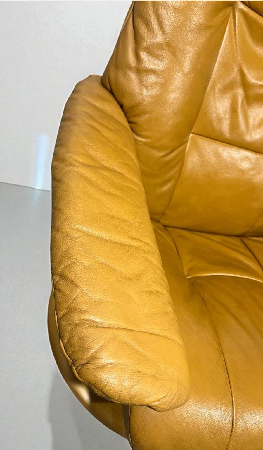 Stressless Mayfair Lenestol med Krakk – Komfort & Design | MøbelGlede