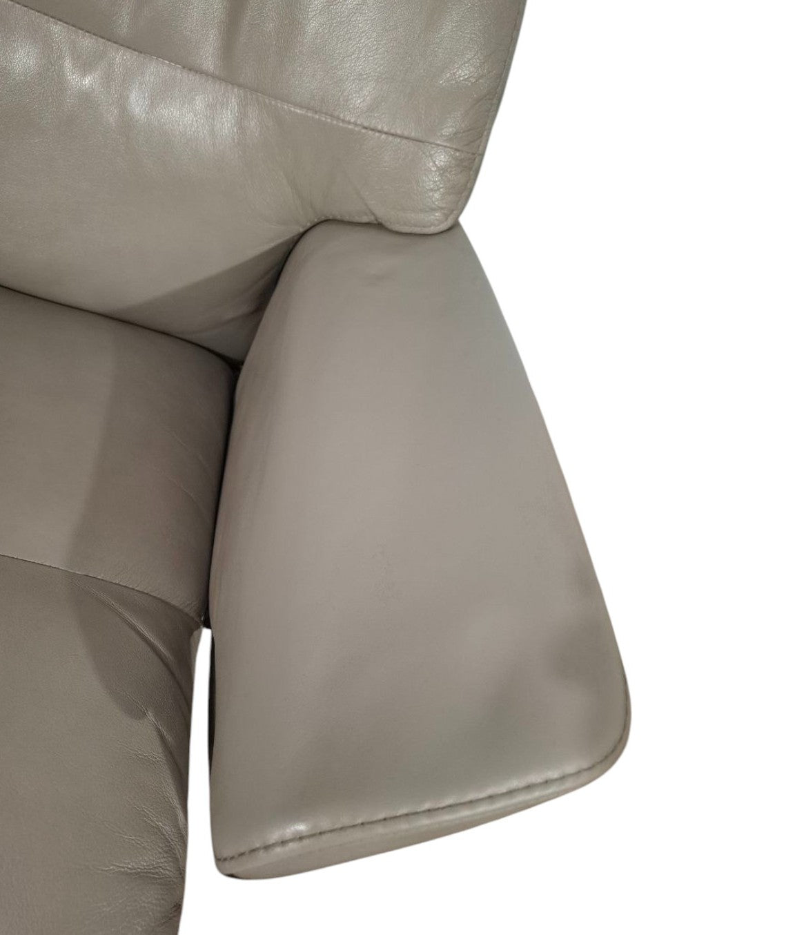 Stressless Capri lenestol med krakk – Signatur understell