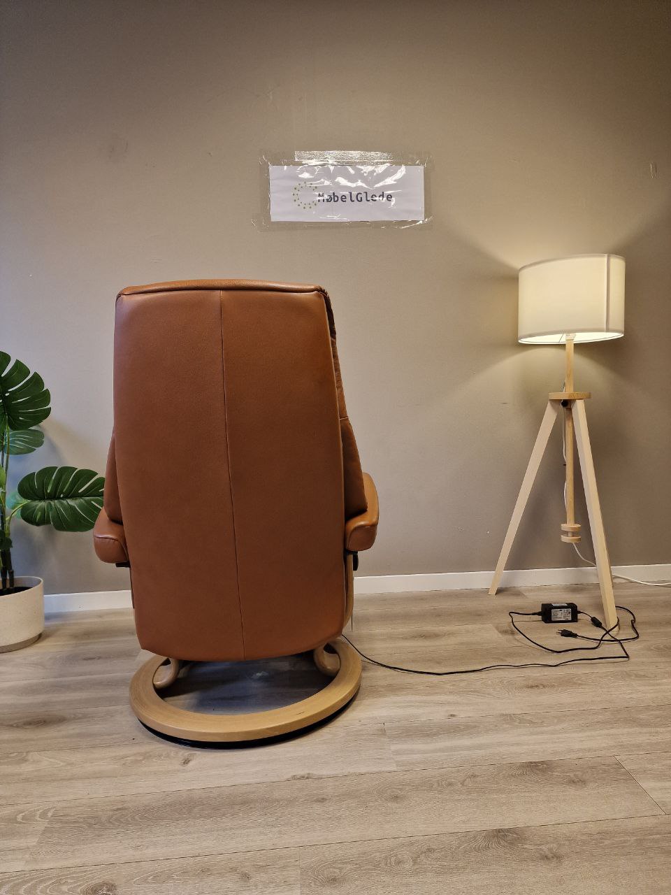 Brukt Stressless View Power lenestol (M) i cognac - helvisning