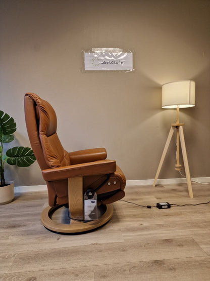 Brukt Stressless View Power lenestol (M) i cognac - i interiorsetting