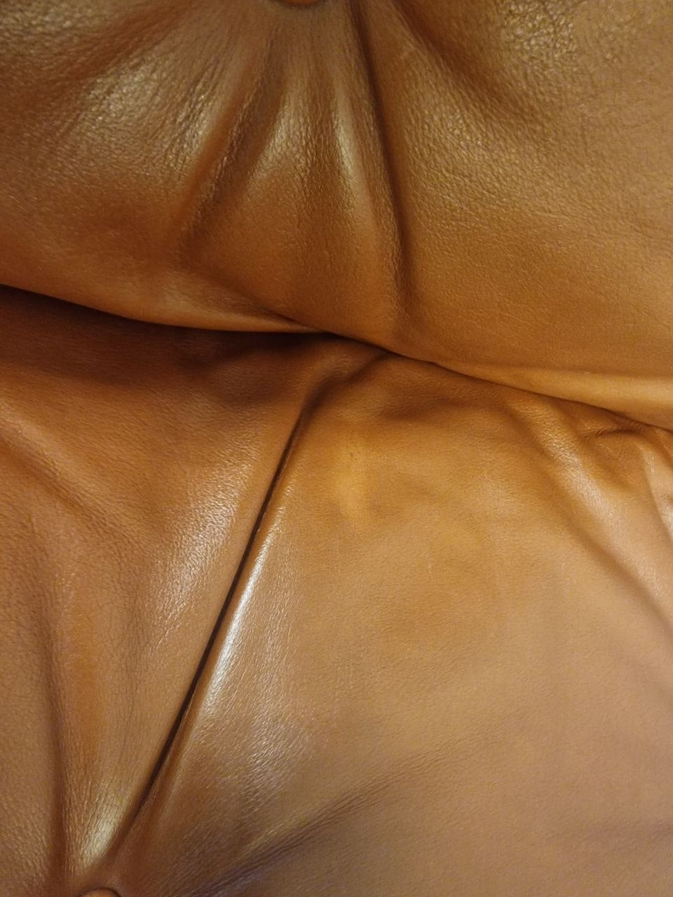 Siesta Classic - Lav uten armlene Lenestol – cognac skinn eik treverk