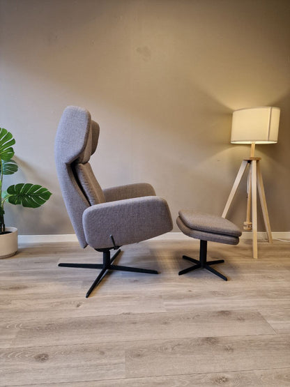 Stordal Kvitegga lenestol m/krakk i grå