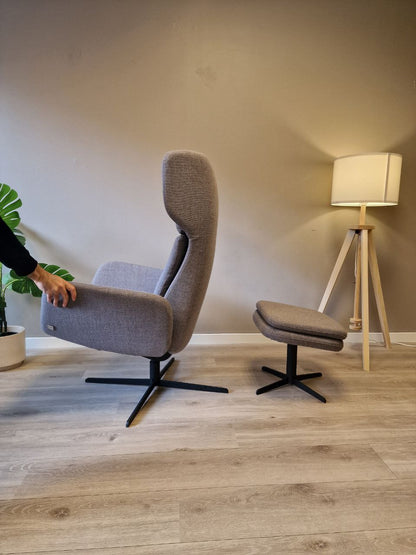 Stordal Kvitegga lenestol m/krakk i grå